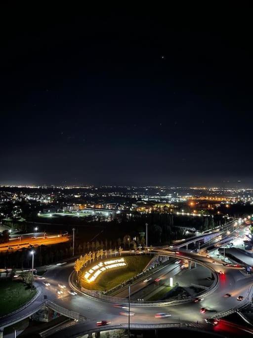 Апартаменты Luxury Penthouse Prishtina Приштина Экстерьер фото