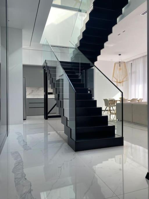 Апартаменты Luxury Penthouse Prishtina Приштина Экстерьер фото